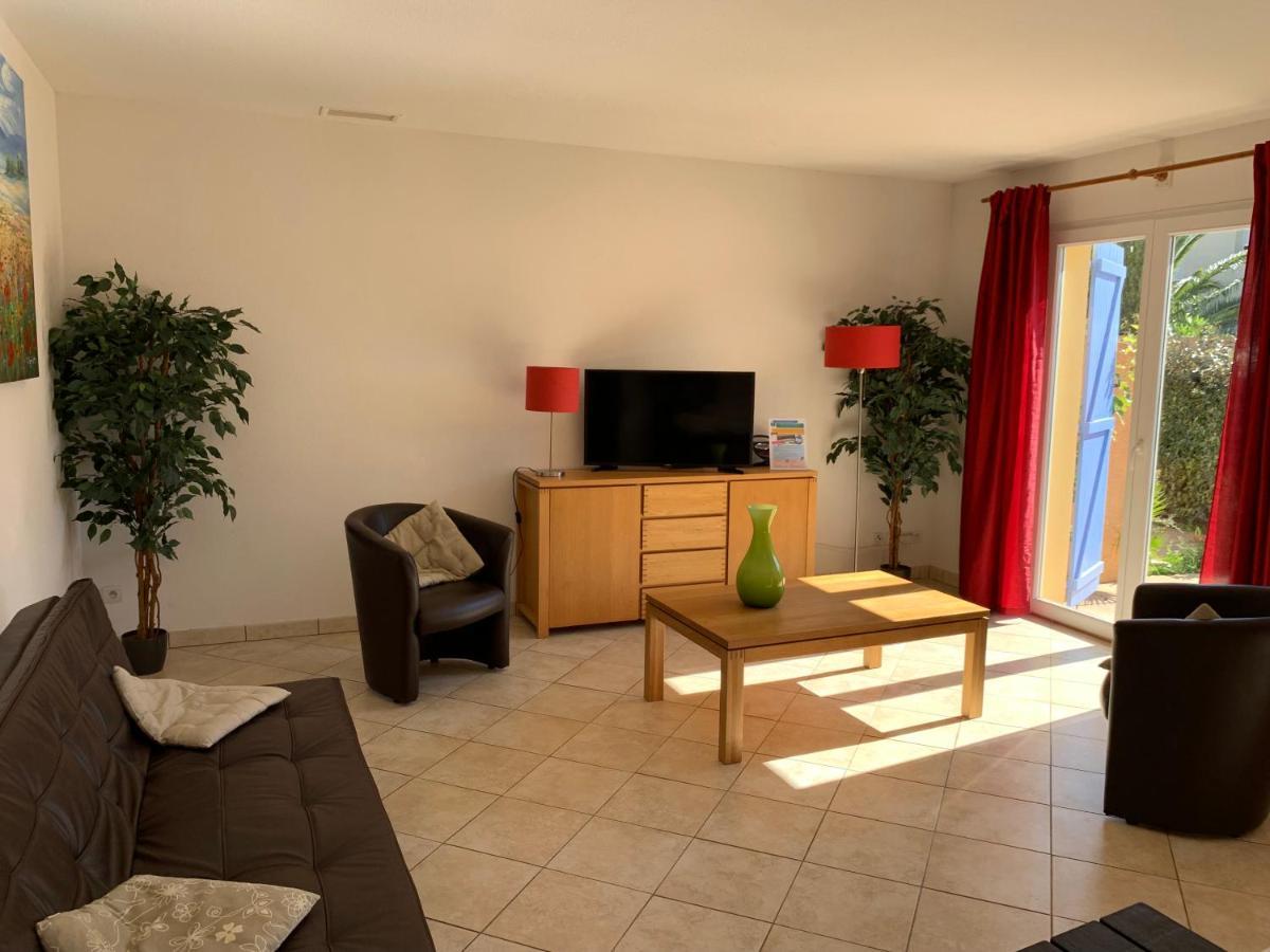 Residence La Pinede Le Barcarès エクステリア 写真